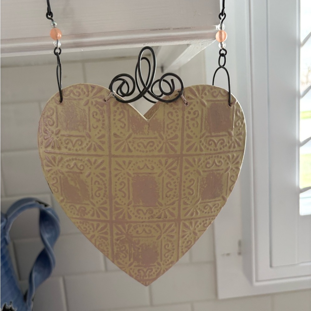 Decorative Heart Hanging decor pale pink - Picture 3 of 6